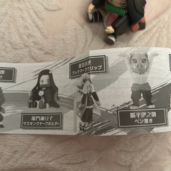 Demon Slayer Nezuko & Inosuke Gacha Figurines - Picture 6 of 11